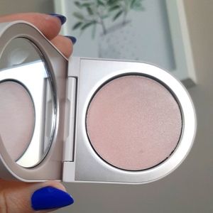 BINB Rose Inc. opalescent highlighter